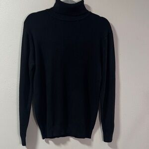 Elegant Black Turtleneck Sweater for Women size Small #6172